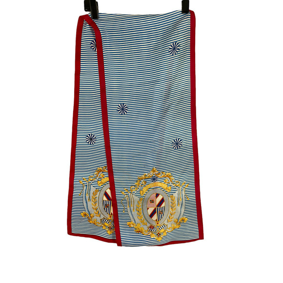 ELLEN TRACY NAUTICAL MEDALLION SCARF - Picture 2 of 4